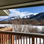 Snowcreek II #220 Condo